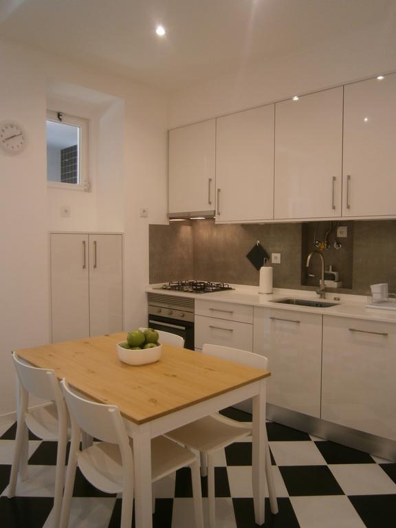The Estrela Apartment Lissabon Zimmer foto