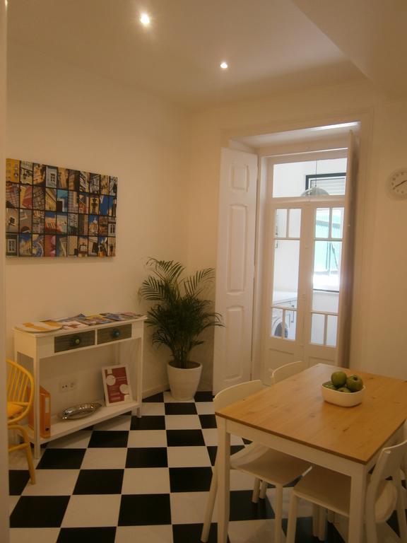 The Estrela Apartment Lissabon Zimmer foto